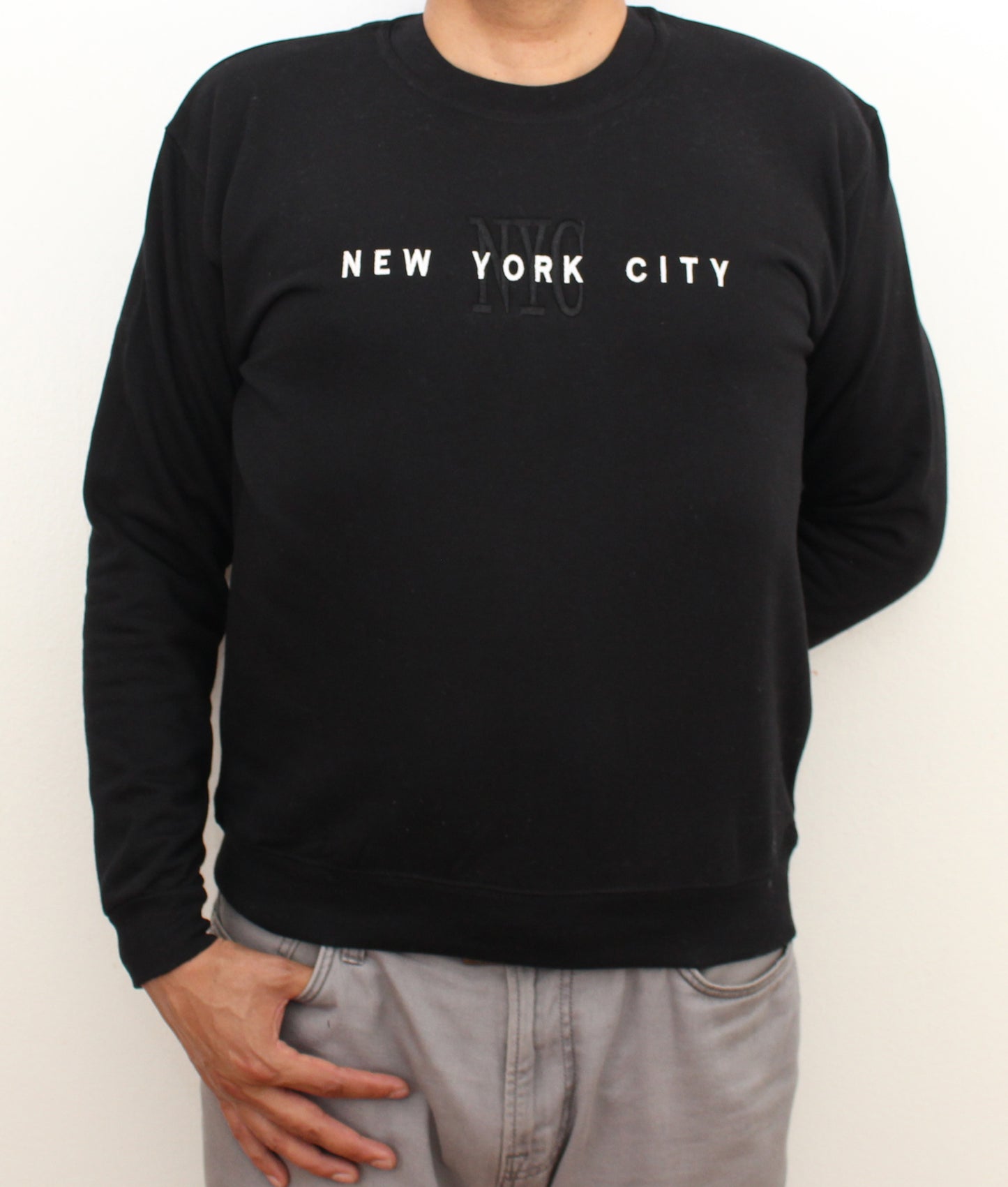 Adult Sweat-Shirt Embroidered with "NYC"